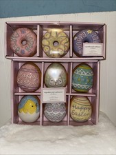 Cupcakes and Cashmere