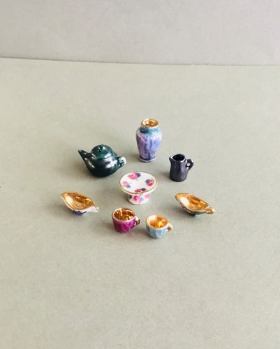 Dolls house scale artisan - house, 1:24