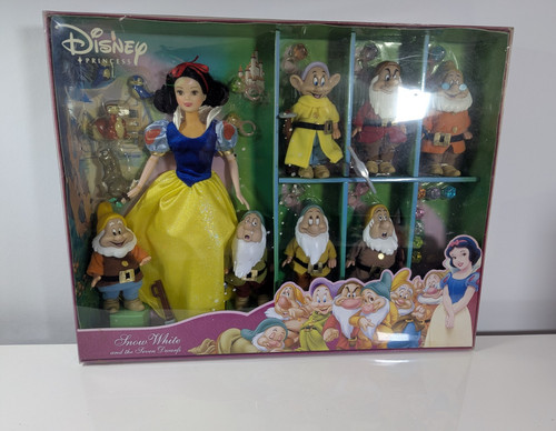 Mattel disney princess - disney, snow
