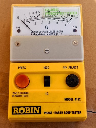 Robin phase earth - robin,
