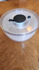 OXO Good Grips Salad Spinner -