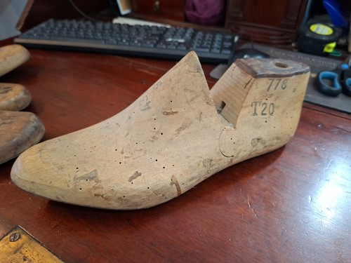 Vintage wooden cobblers shoe - vintage,