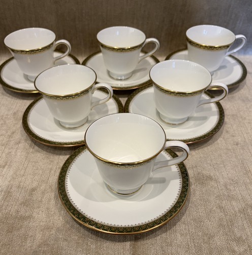 Wedgwood chester set - wedgwood, of