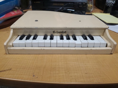 Schoenhut toy piano white - toy, 15