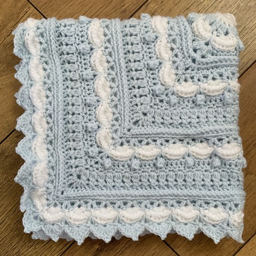 Beautiful crochet baby blanket - beautiful,