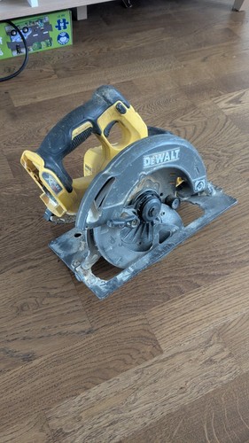 Dewalt dcs575 circular saw - dcs575,