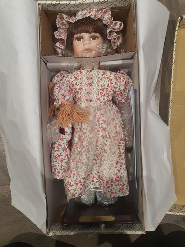 Alberon porcelain doll rosie - alberon,