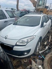 2012 Renault Megane Estate 1.5 Driver Right Front Door Handle Breaking Free P&P