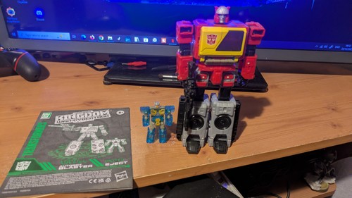 Hasbro blaster eject - hasbro,