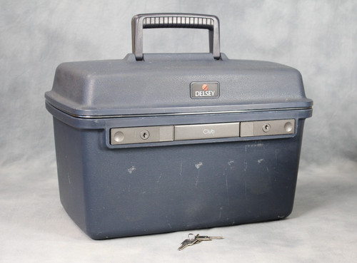 Delsey club hardshell luggage - club,