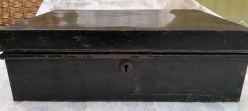 Ww2 british metal ammo box - ww2,