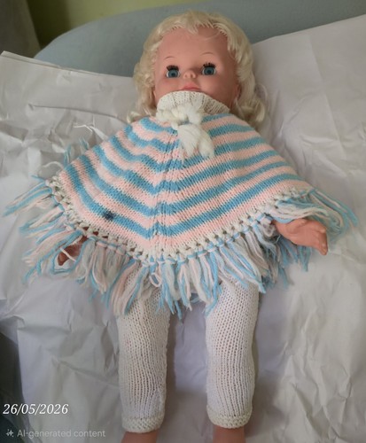 Vintage original talking - original, doll