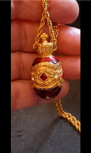 Vintage joan rivers faberge - joan,