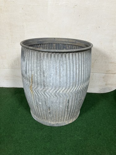 Vintage galvanised dolly wash - ,