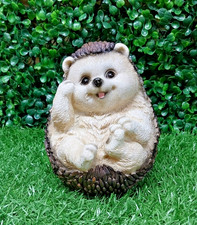 Hedgehog 14cm x 12cm x 13cm