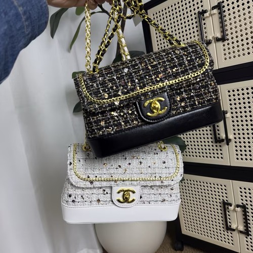 Chanel gwp tweed flap - chanel,