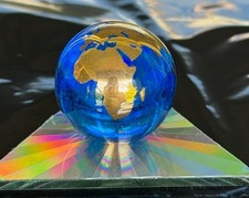 Vtg. Shasta Visions Planet Earth Paperweight 22K Gold Hand-Blown Art Glass Globe