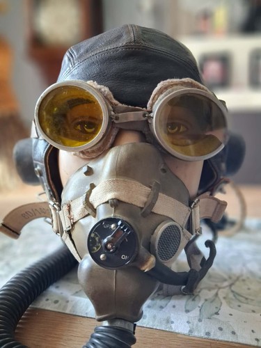 Ww2 british army tank - british, goggles