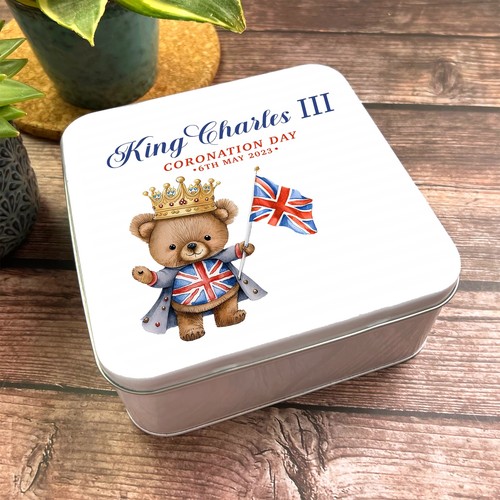 Square crown teddy bear - teddy,