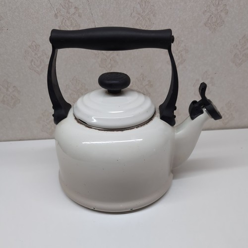Creuset stove top whistling - stove-top,