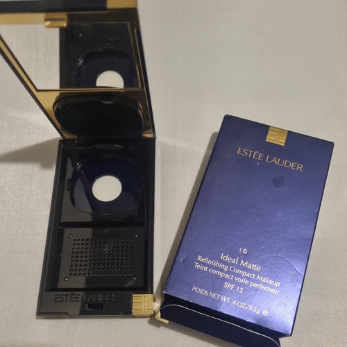 New estée lauder compact - new,