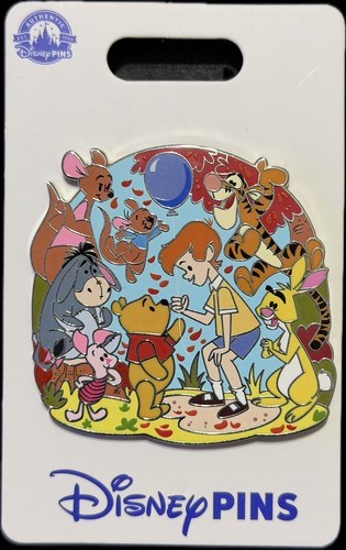 Disney family cluster pin - disney,