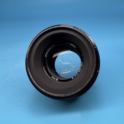 Helios 58mm 2 m42 - f/2, mount
