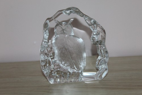 Signed mats jonasson - jonasson, owl