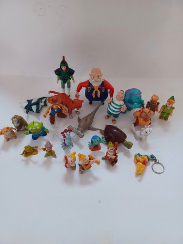 Huge disney toy action figure - huge,