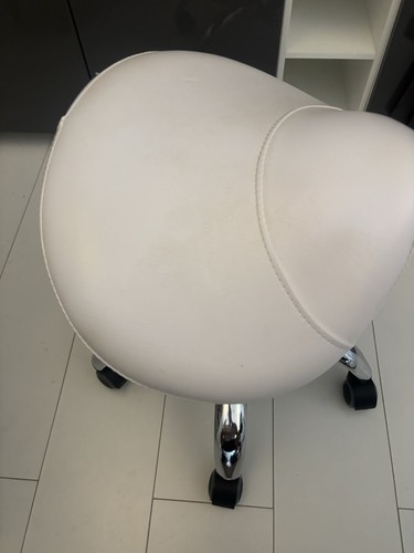 White saddle stool - white, rolling