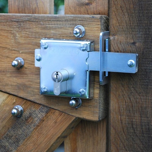 Gatemaster locking bolt gate - locking,