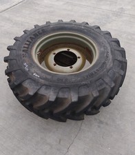 JCB 4CX wheel and tyre 440/80-R24