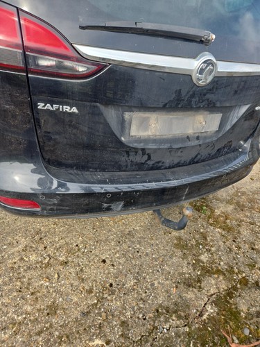 Vauxhall zafira tourer - c,