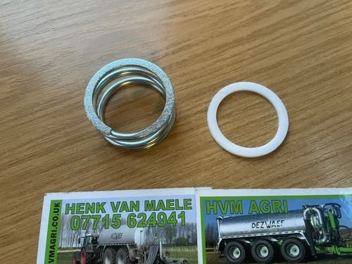 Spring and plastic washer - spring,