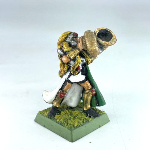 Maiden guard musician high - maiden,