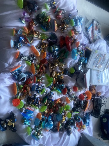 Large skylanders bundle - skylanders,