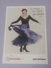 Lynda Bellingham UK Actress Original Signature On Photo