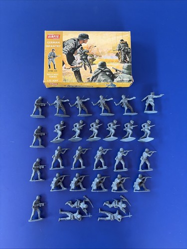 Airfix toy soldiers - soldiers, german