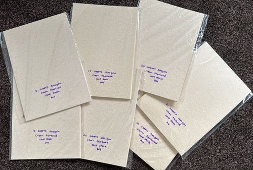 Cream ivory 200gsm - /,