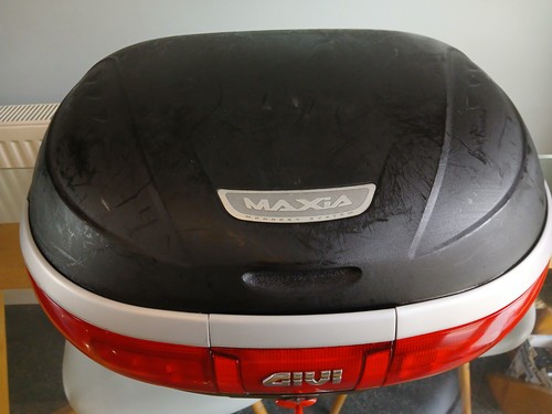 Givi maxia topbox - givi,