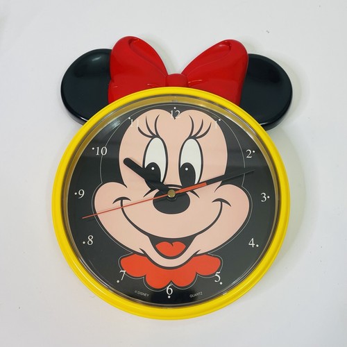 Vintage minnie mouse - minnie, time
