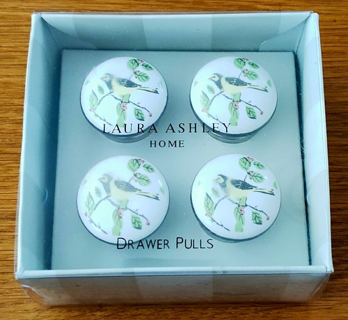 Laura ashley set - set, of
