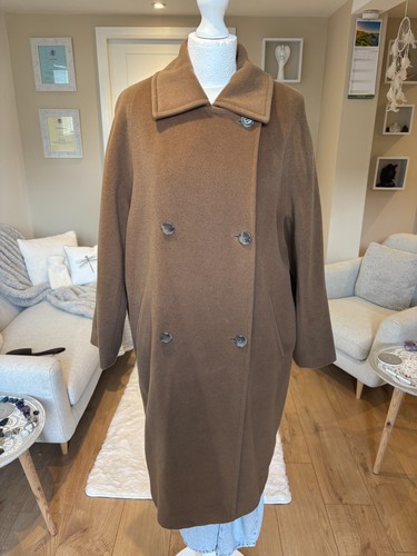 Gorgeous max mara - coat, size