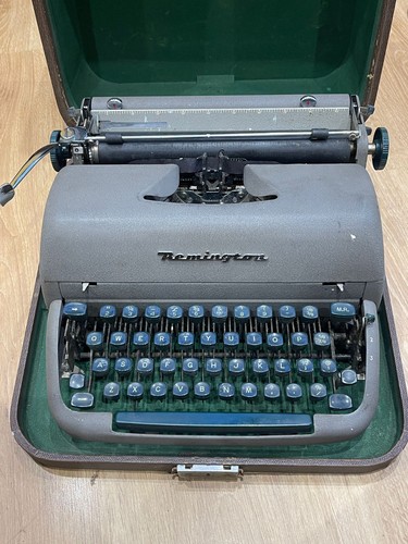 Vintage remington typewriter - vintage,