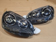 Volkswagen Golf Mk5 R32 Style