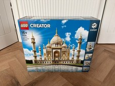 Lego Retired Set 10256 Creator