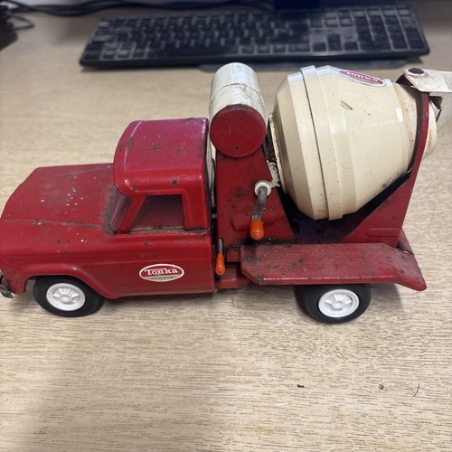 Tonka toys cement mixer - toys,
