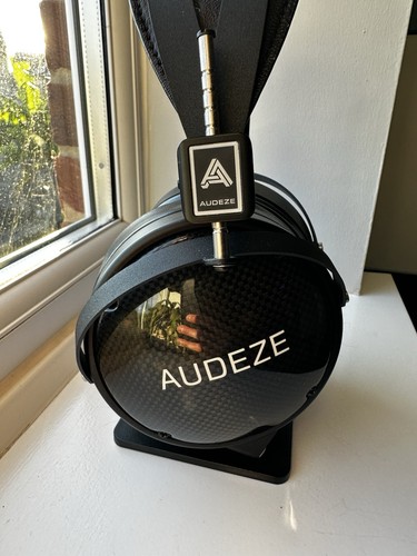 Audeze lcd closed - audeze, back