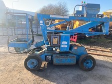 Nifty lift HR 12 cherry picker