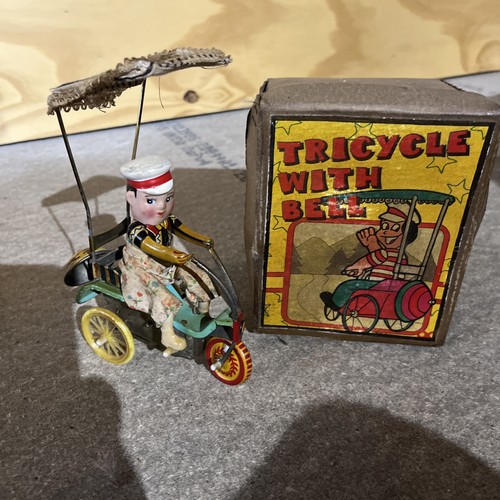 Vintage tinplate clockwork - vintage,
